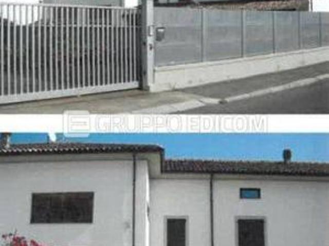 Abitazione di tipo economico in vendita a Alessandria Rif. 4553021