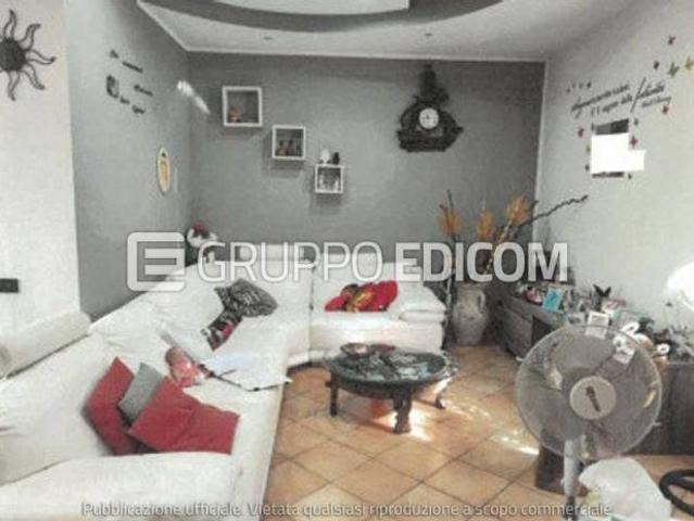 Abitazione di tipo economico in vendita a Cerro Maggiore Rif. 4541851