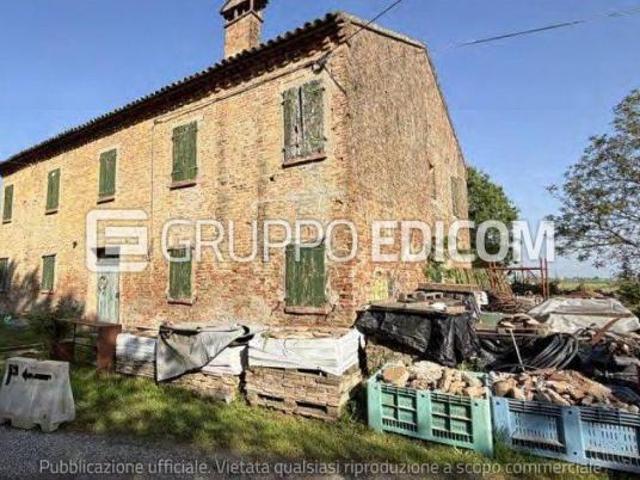 Abitazione di tipo economico in vendita a Ferrara Rif. 4551648