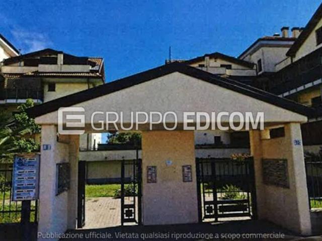 Abitazione di tipo economico in vendita a Landriano Rif. 4556372