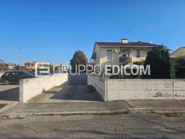 Abitazione di tipo economico in vendita a Nervesa della Battaglia Rif. 4545079