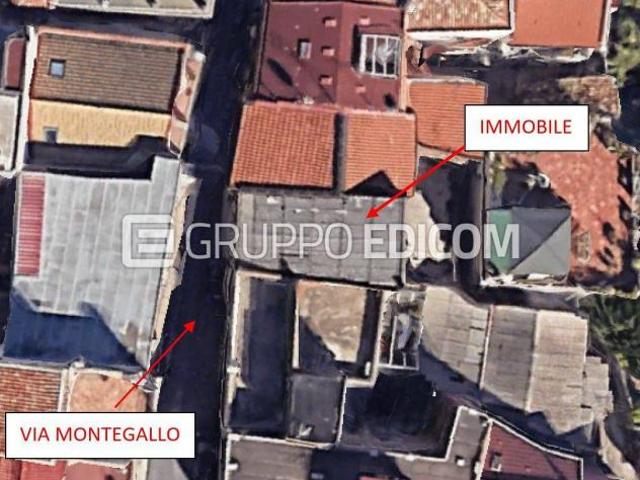 Abitazione di tipo popolare di 111 mq in vendita a Messina Rif. 4553083