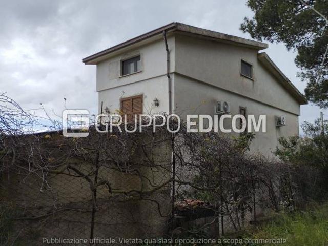 Abitazione di tipo popolare di 120 mq in vendita a Misilmeri Rif. 4553265
