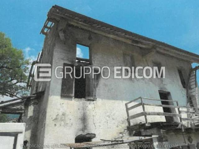 Abitazione di tipo popolare di 145 mq in vendita a Feltre Rif. 4550612
