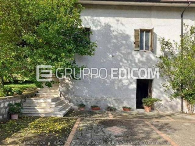 Abitazione di tipo popolare di 158.51 mq in vendita a Faicchio Rif. 4545811