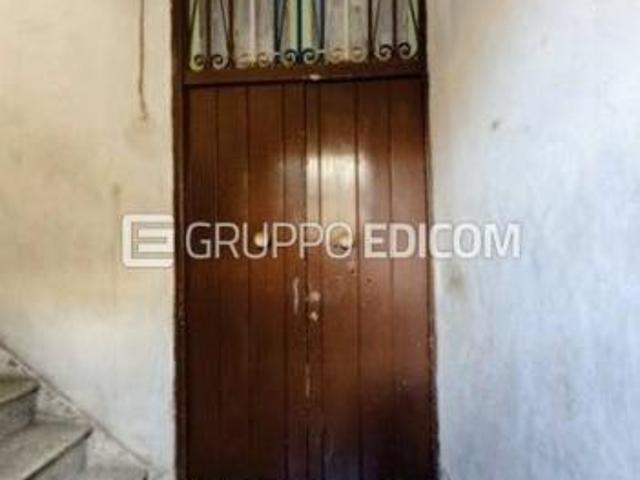 Abitazione di tipo popolare di 176 mq in vendita a Palermo Rif. 4550557