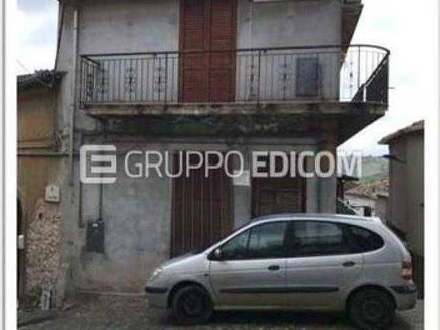 Abitazione di tipo popolare di 65.5 mq in vendita a Maierato Rif. 4555238