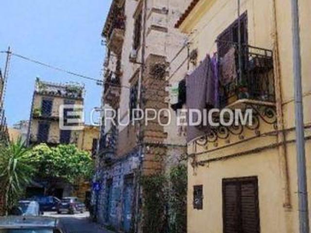 Abitazione di tipo popolare di 77 mq in vendita a Palermo Rif. 4555169