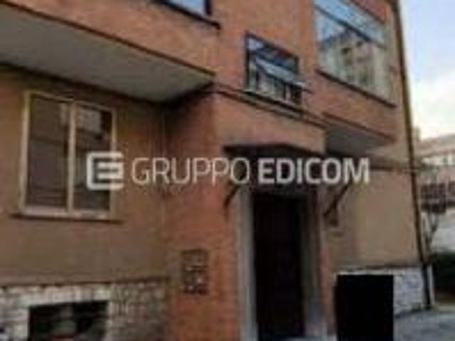 Abitazione di tipo popolare di 91 mq in vendita a Venezia Rif. 4548758