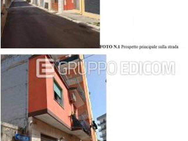 Abitazione di tipo popolare in vendita a Triggiano Rif. 4496937
