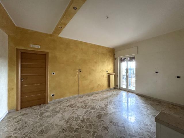 Abitazione In condominio In Locazione