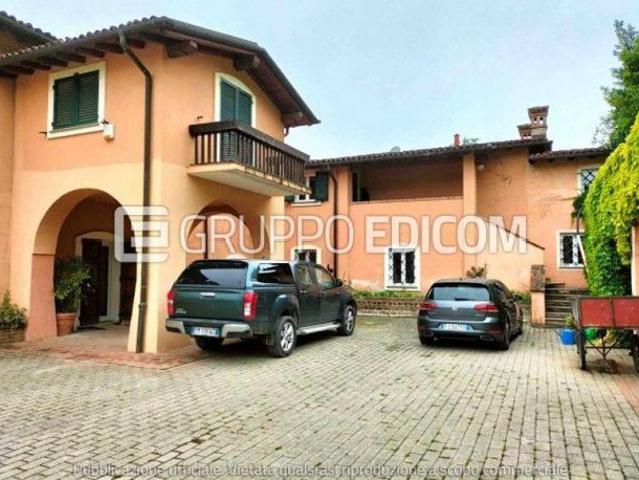 Abitazione in ville in vendita a Stazzano Rif. 4550042