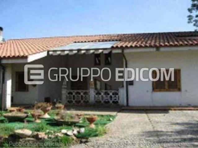 Abitazione in villini di 192 mq in vendita a Marano Marchesato Rif. 4542939