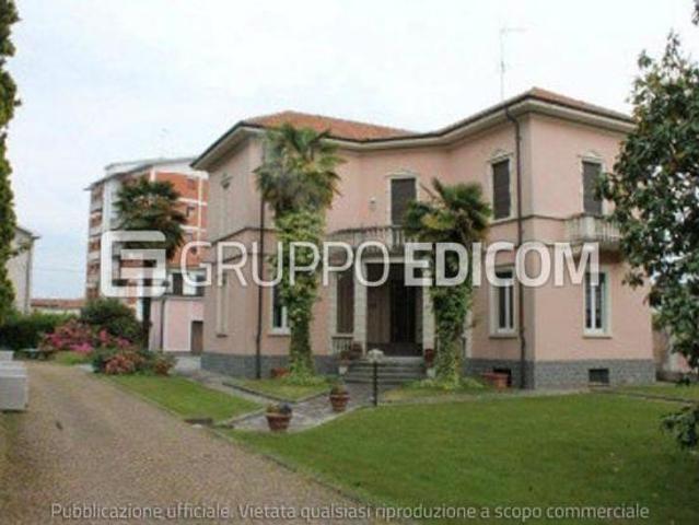 Abitazione in villini di 327 mq in vendita a Gallarate Rif. 4548755