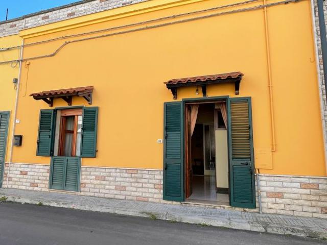 Abitazione indipendente con cortile