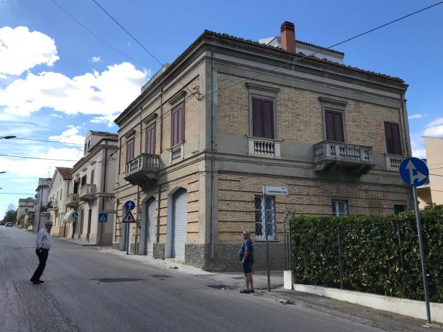 Abitazione indipendente in vendita a Casalbordino