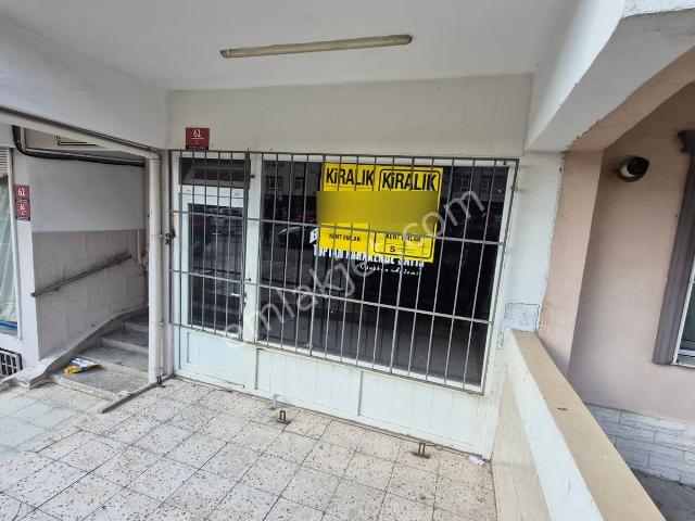 Abidin Paşada Depozitosuz 25 Metre Kiralık Dükkan