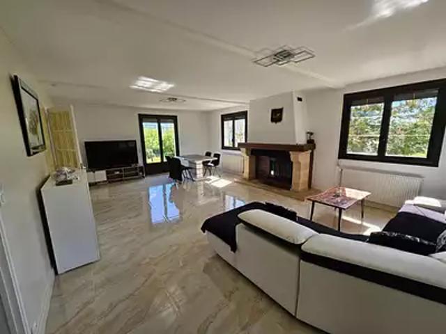 Abrest 03200 Achat / Vente maison 6 pièces t6