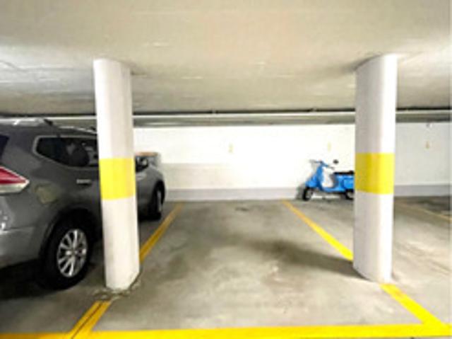 Abstellplatz in Garage zu vermieten