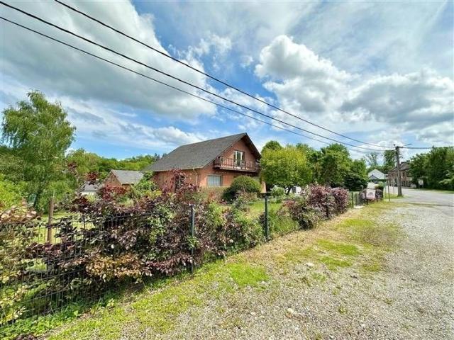 Absil Immobilière vous présente une Villa 4ch