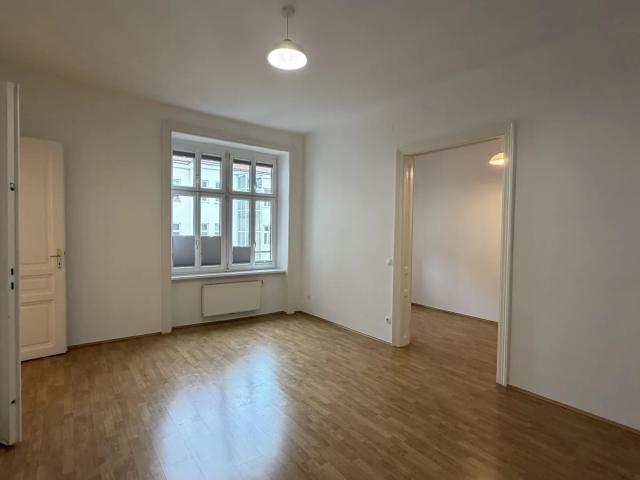 Absolut ruhige 2 Zimmer Wohnung in genialer Lage | ZELLMANN IMMOBILIEN