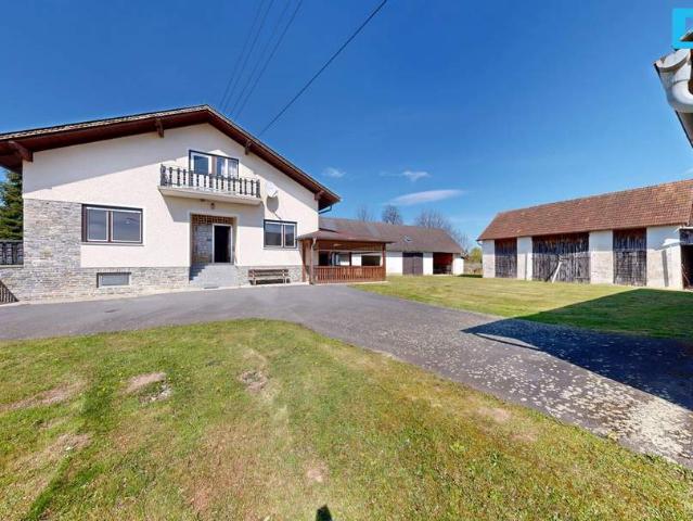 Absolute Ruhelage Einfamilienhaus mit vielen Nebenflächen auf herrlichem Grundstück!