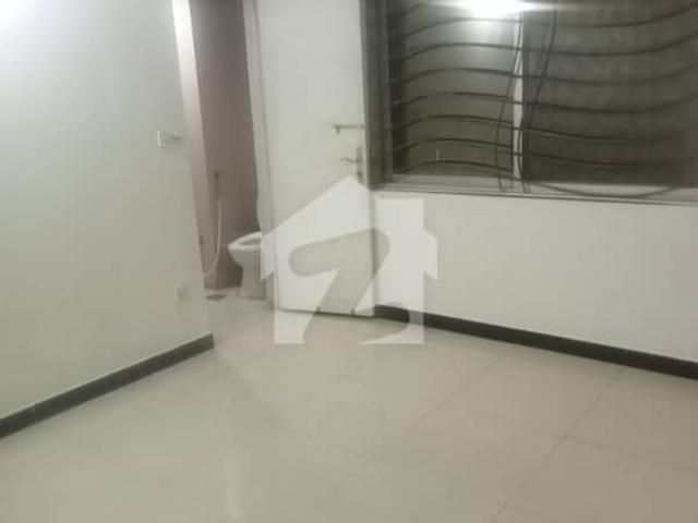 Abu Dhabi Tower Flat Available For Rent