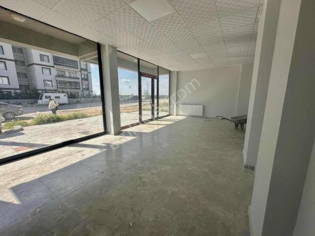 Agmden Hatipde 50 M2 Kiralık Sıfır Dükkan