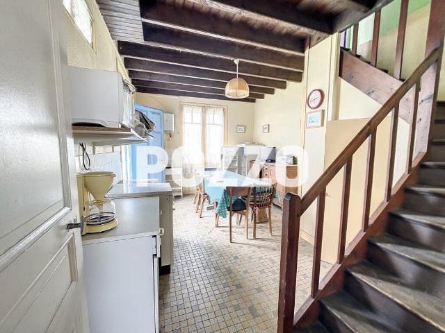 Agon coutainville, A vendre, maison à rénover sur terrain de 123 m2 exposé plein sud, à 1.2 kms de la plage et proche bourg d'Agon