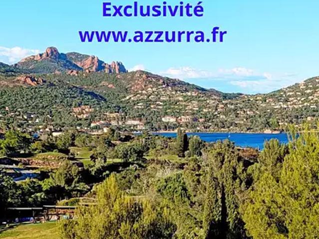 Agay 83530 Achat / Vente appartement 2 pièces t2 au dernier étage piscine
