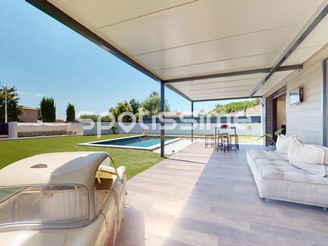 AGDE Exceptionnelle villa d'architecte de 2023 au pied du M. 176m² Agde Cap d'Agde