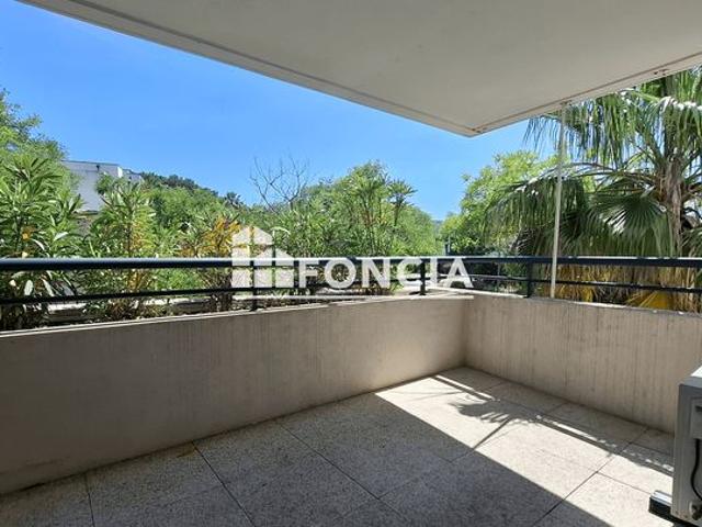 AGDE, Quartier récent, Appartement 3 pièces, terrasse et parkings
