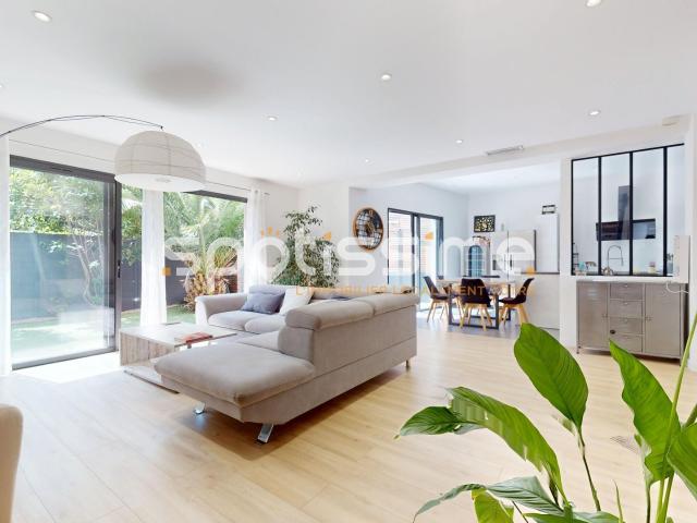 AGDE Villa T5 de 2019 avec jardin, garage et prestations act. 126m² Agde Cap d'Agde