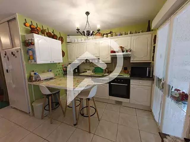 Agde 34300 Achat / Vente maison 4 pièces t4 au dernier étage parking