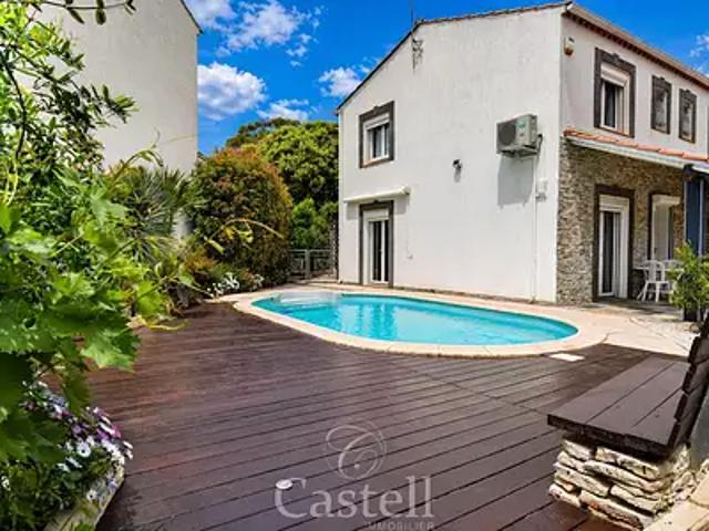 Agde 34300 Achat / Vente maison 5 pièces t5 piscine terrasse