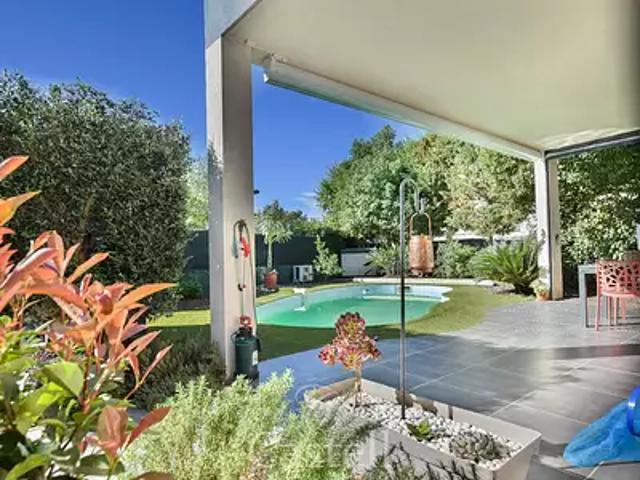 Agde 34300 Achat / Vente maison 6 pièces t6 piscine terrasse