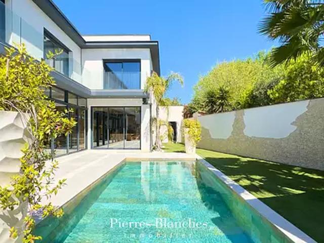 Agde 34300 Achat / Vente maison 6 pièces t6 piscine terrasse