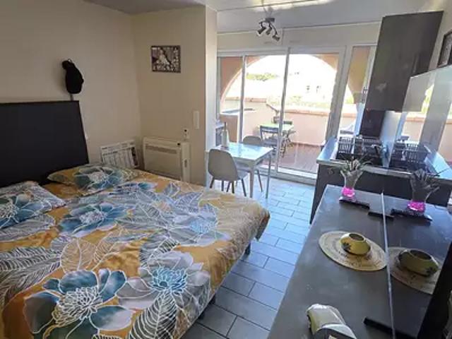 Agde 34300 Achat / Vente appartement 1 pièce t1 piscine