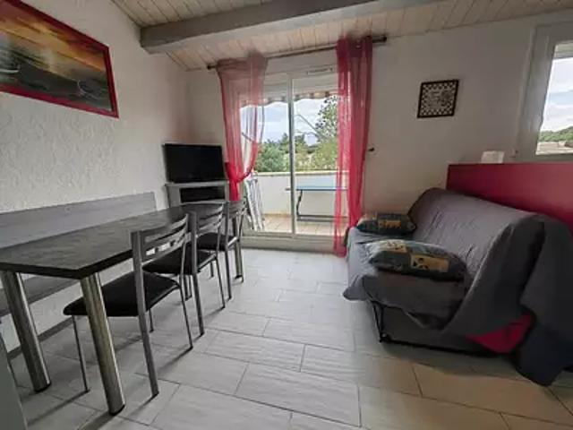 Agde 34300 Achat / Vente appartement 2 pièces t2 au dernier étage