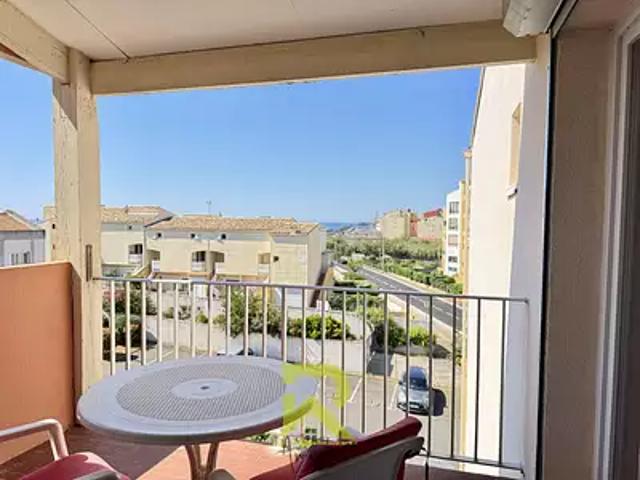 Agde 34300 Achat / Vente appartement 2 pièces t2 au dernier étage