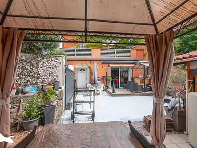Agde 34300 Achat / Vente appartement 2 pièces t2 au dernier étage parking