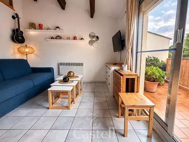 Agde 34300 Achat / Vente appartement 2 pièces t2 au dernier étage terrasse