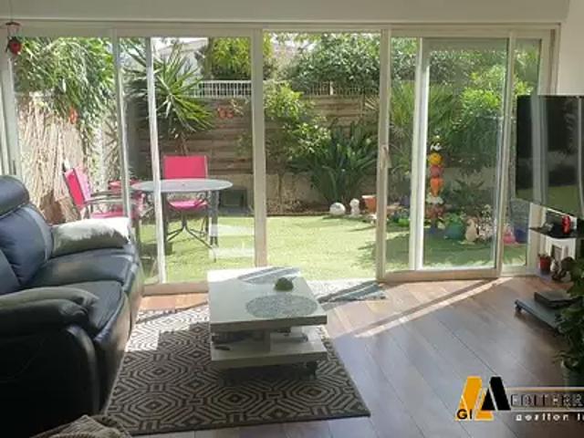 Agde 34300 Achat / Vente appartement 2 pièces t2 parking