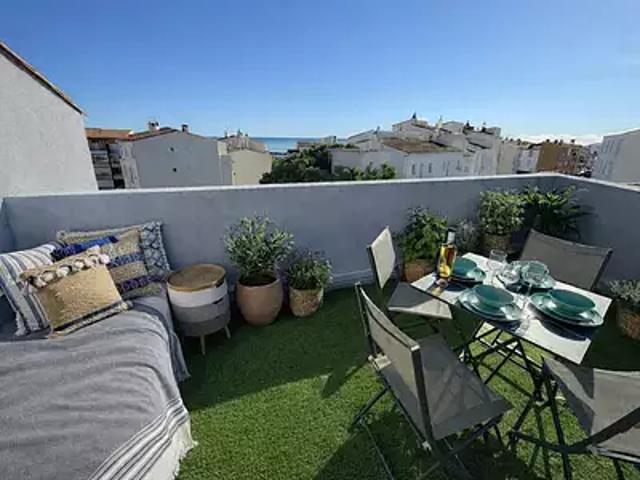 Agde 34300 Achat / Vente appartement 5 pièces t5 au dernier étage piscine