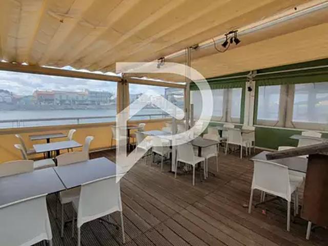 Agde 34300 Achat / Vente divers 4 pièces au dernier étage terrasse