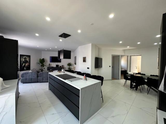 Agde 34300 secteur Cinéma/Commissariat Appartement de 3 pièces d