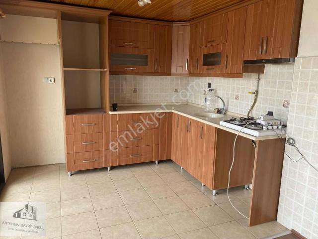 Ag'den 1+1 Doğalgazlı K.mutfak Bekara Uygun Kiralık