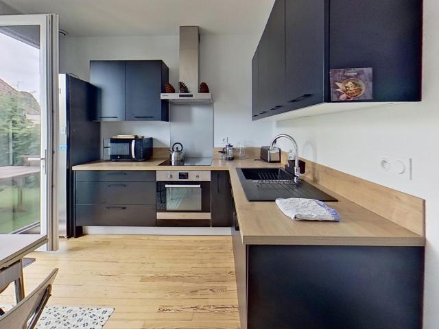AGEN – MAISON 180 M² – 3 LOGEMENTS – 3 GARAGES – INVESTISSEMENT LOCATIF