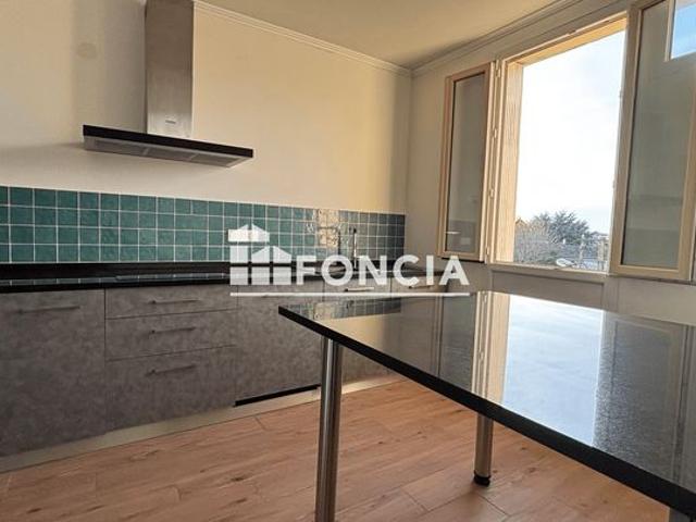 Agen Appartement 91 m² – Quartier calme
