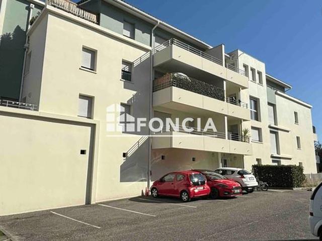 Agen quartier Palissy, appartement type 3 avec balcon et parking